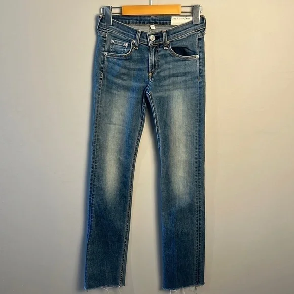 rag & bone Straight Leg Medium Blue Wash Colour: Elgin Women's 24 Raw Hem - Picture 1 of 15